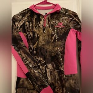 Mossy Oak Pink and Camo Pullover